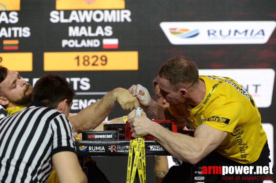 Zloty Tur 2018 - eliminations right hand # Armwrestling # Armpower.net