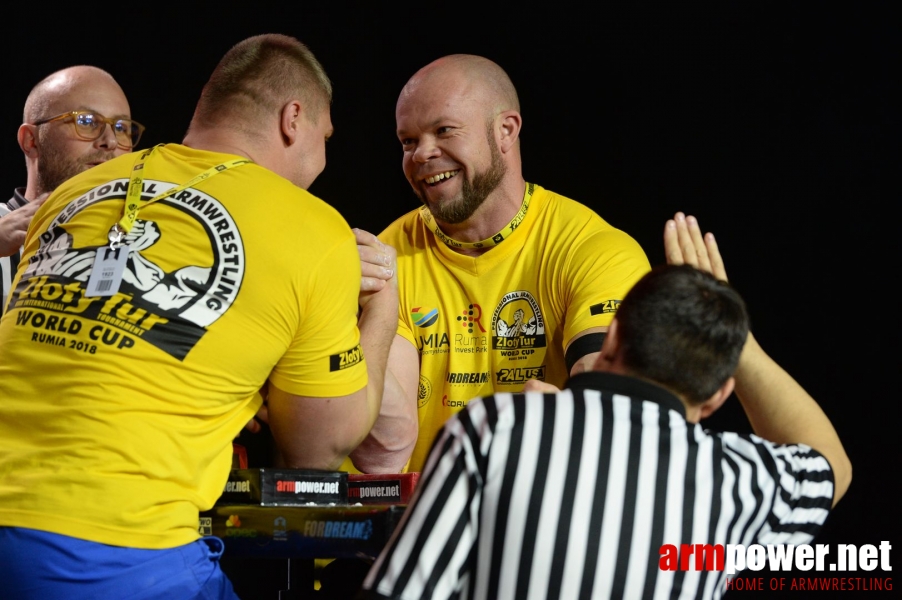 Zloty Tur 2018 - eliminations right hand # Armwrestling # Armpower.net