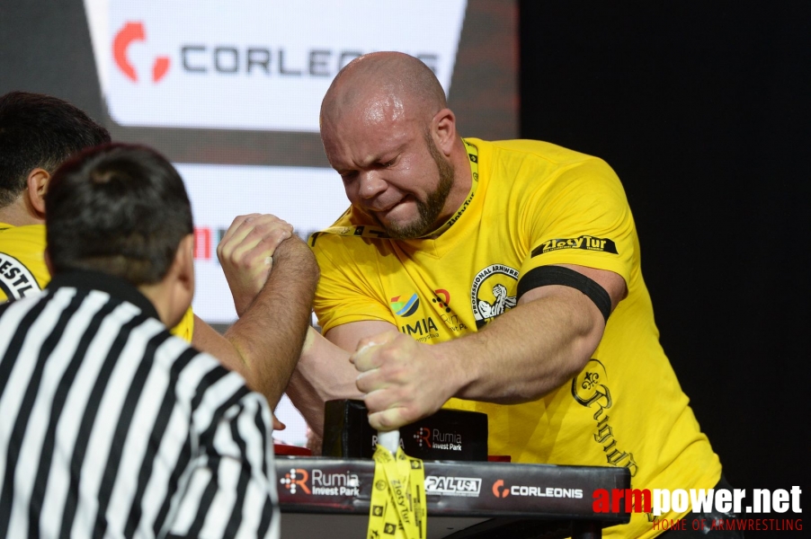 Zloty Tur 2018 - eliminations right hand # Armwrestling # Armpower.net