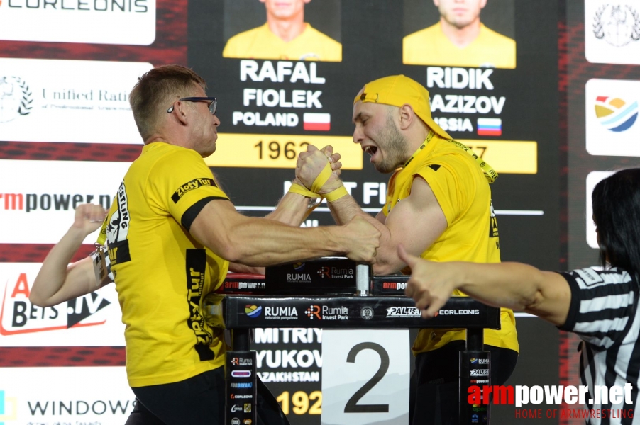 Zloty Tur 2018 - eliminations left hand # Armwrestling # Armpower.net