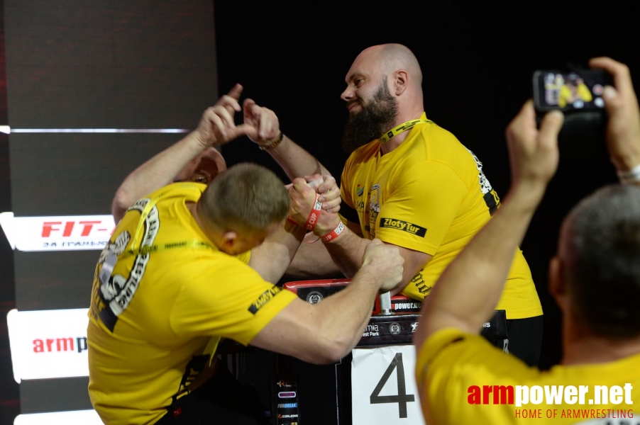 Zloty Tur 2018 - eliminations left hand # Siłowanie na ręce # Armwrestling # Armpower.net