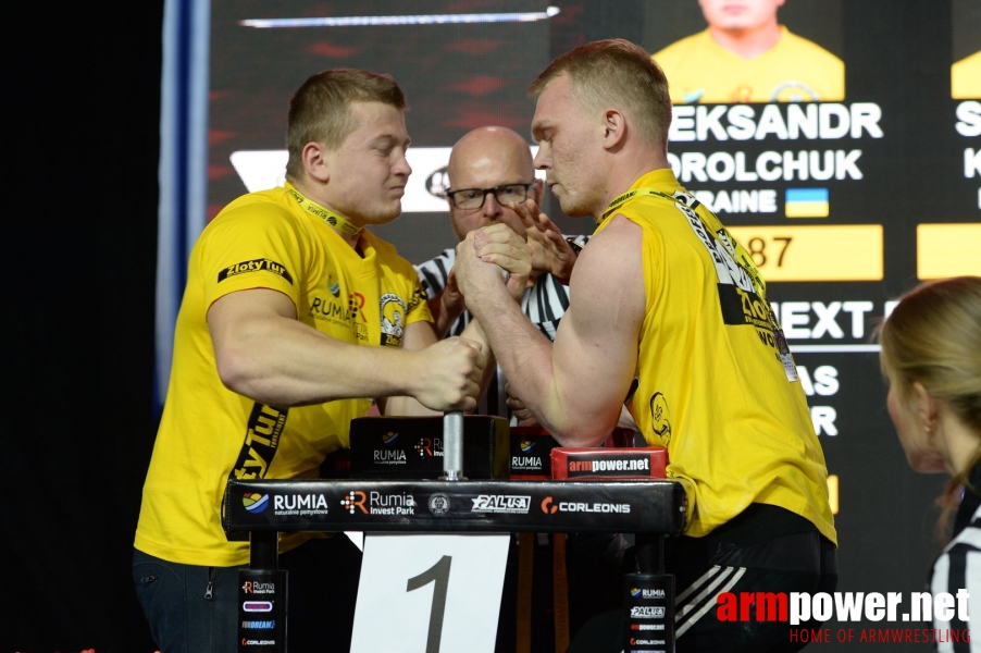 Zloty Tur 2018 - eliminations left hand # Armwrestling # Armpower.net