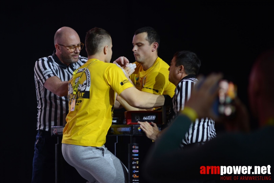 Zloty Tur 2018 - eliminations left hand # Siłowanie na ręce # Armwrestling # Armpower.net