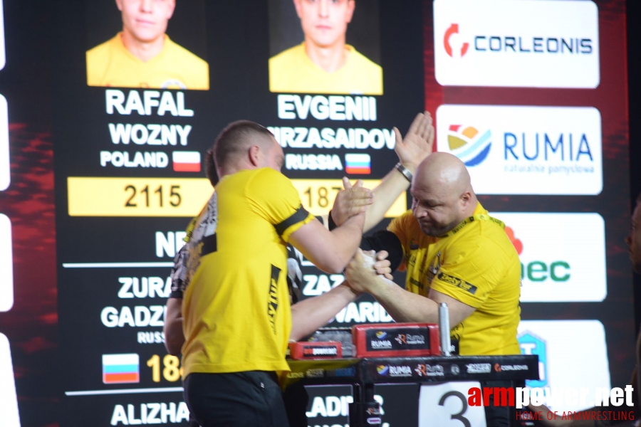 Zloty Tur 2018 - eliminations left hand # Armwrestling # Armpower.net