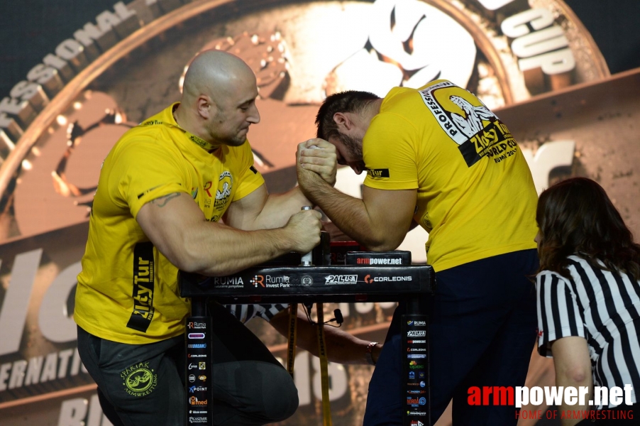 Zloty Tur 2018 - eliminations left hand # Armwrestling # Armpower.net