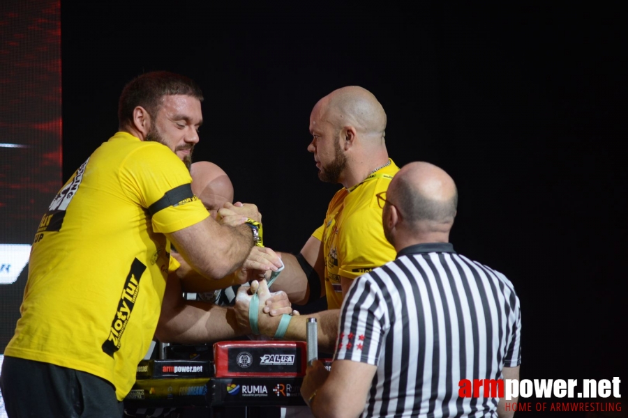 Zloty Tur 2018 - eliminations left hand # Armwrestling # Armpower.net