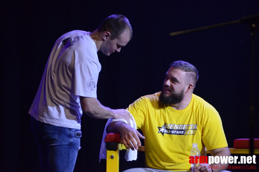 TOP-8 - Round 1 - Malaysia # Siłowanie na ręce # Armwrestling # Armpower.net