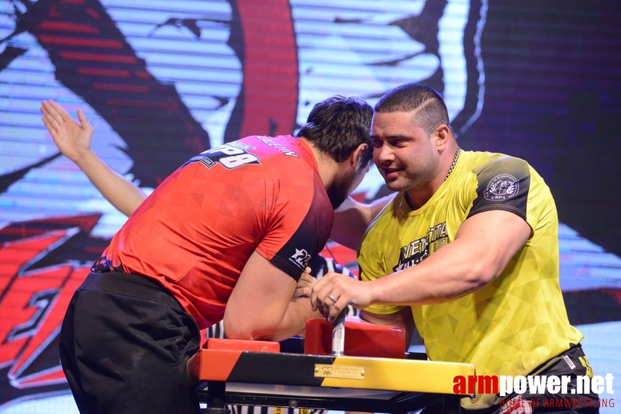 TOP-8 - Round 1 - Malaysia # Armwrestling # Armpower.net