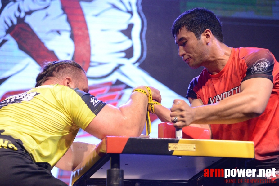 TOP-8 - Round 1 - Malaysia # Armwrestling # Armpower.net