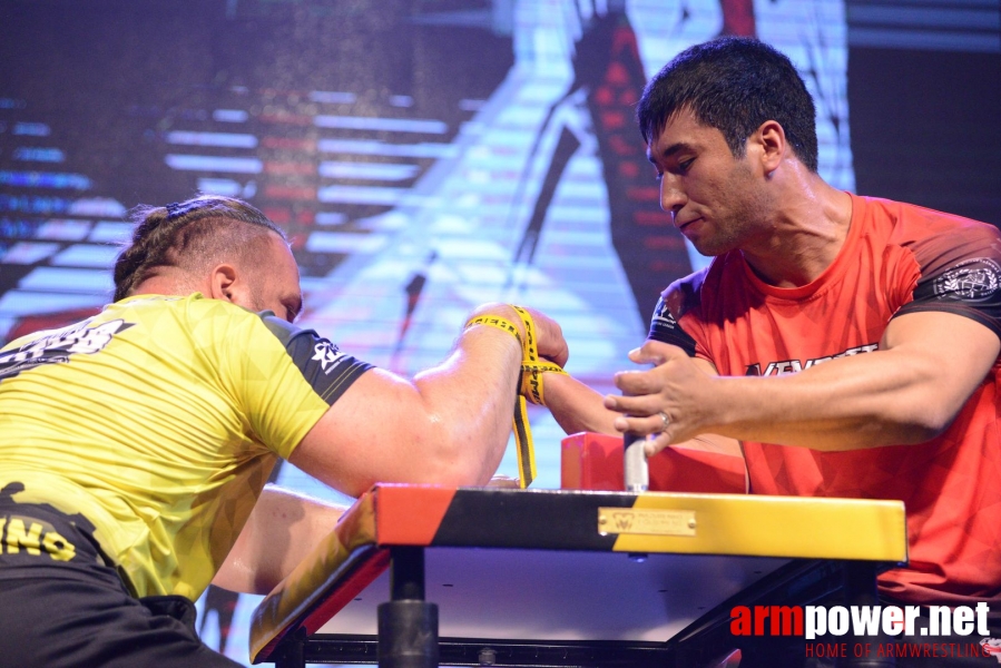 TOP-8 - Round 1 - Malaysia # Armwrestling # Armpower.net