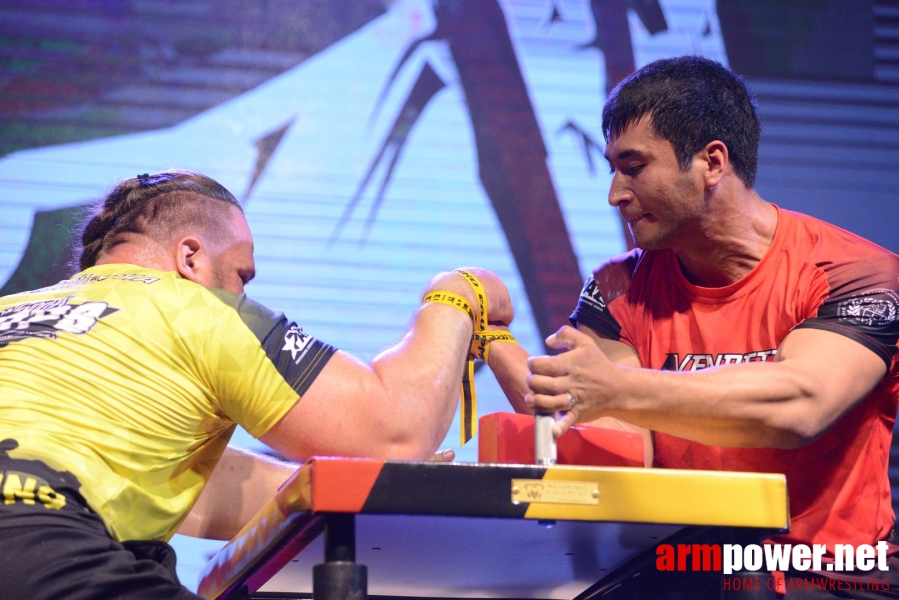 TOP-8 - Round 1 - Malaysia # Siłowanie na ręce # Armwrestling # Armpower.net