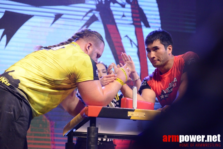 TOP-8 - Round 1 - Malaysia # Siłowanie na ręce # Armwrestling # Armpower.net