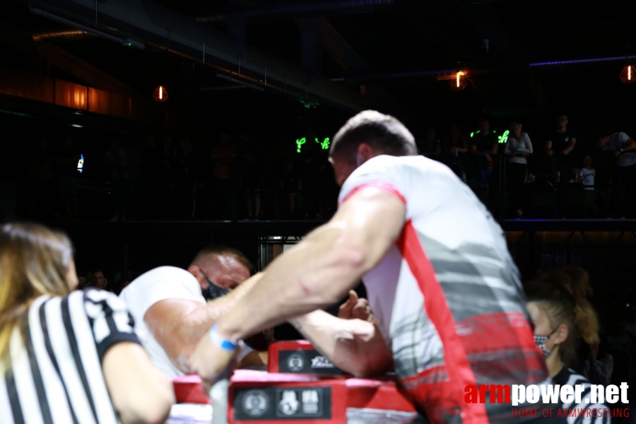 XX MISTRZOSTWA POLSKI W SIŁOWANIU NA RĘCE # Armwrestling # Armpower.net