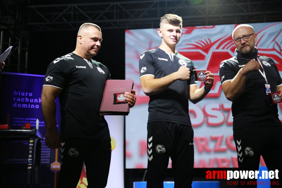 XX MISTRZOSTWA POLSKI W SIŁOWANIU NA RĘCE # Siłowanie na ręce # Armwrestling # Armpower.net