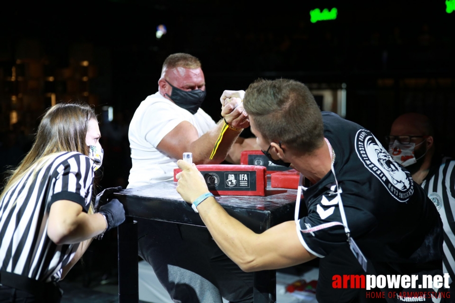 XX MISTRZOSTWA POLSKI W SIŁOWANIU NA RĘCE # Siłowanie na ręce # Armwrestling # Armpower.net