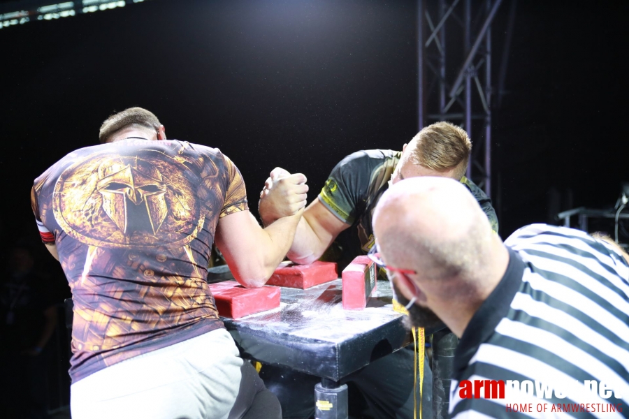 XX MISTRZOSTWA POLSKI W SIŁOWANIU NA RĘCE # Siłowanie na ręce # Armwrestling # Armpower.net